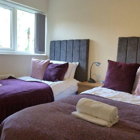 Pageant Lodge Telford Extérieur photo