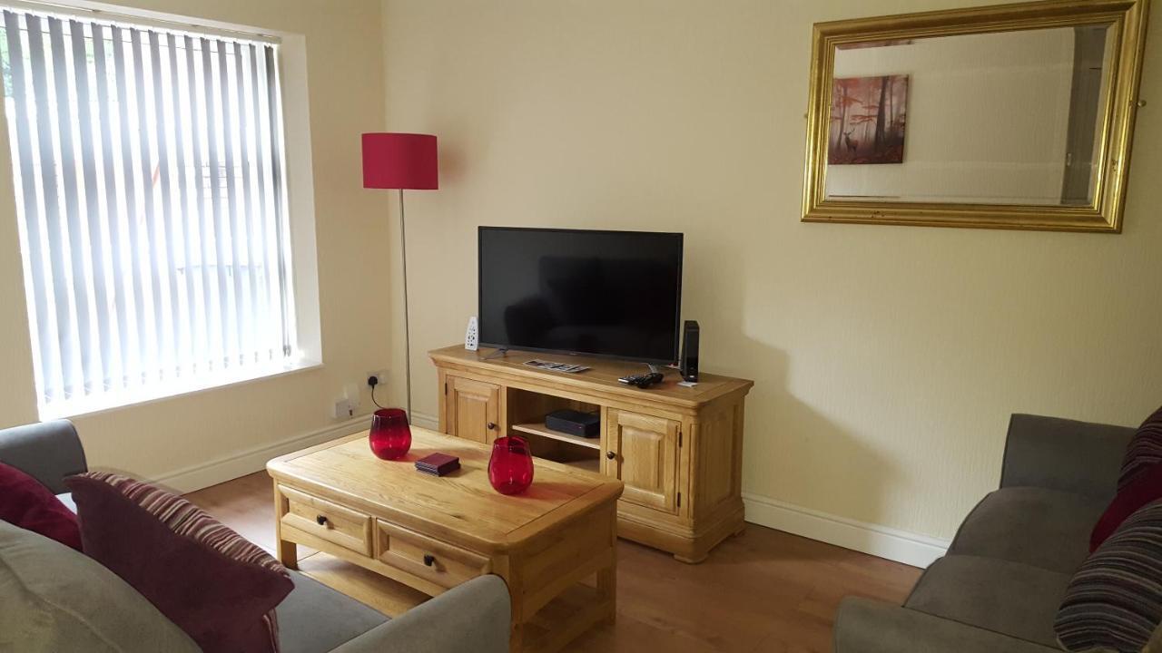 Pageant Lodge Telford Extérieur photo